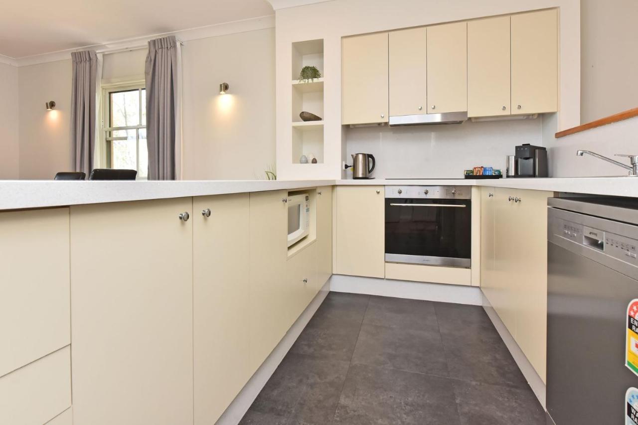 Villa 2br Chablis Located Within Cypress Lakes Pokolbin