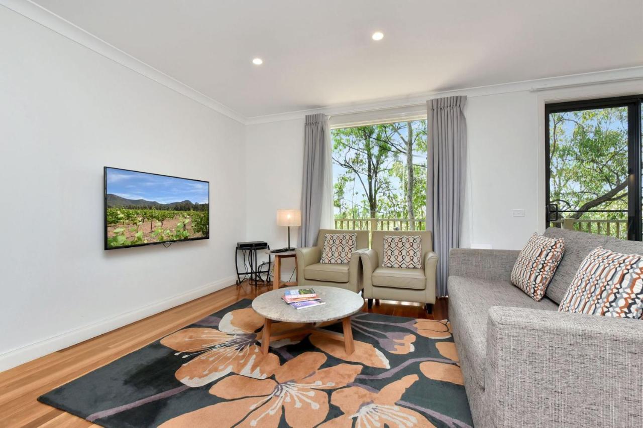 Villa 2br Chablis Located Within Cypress Lakes Pokolbin
