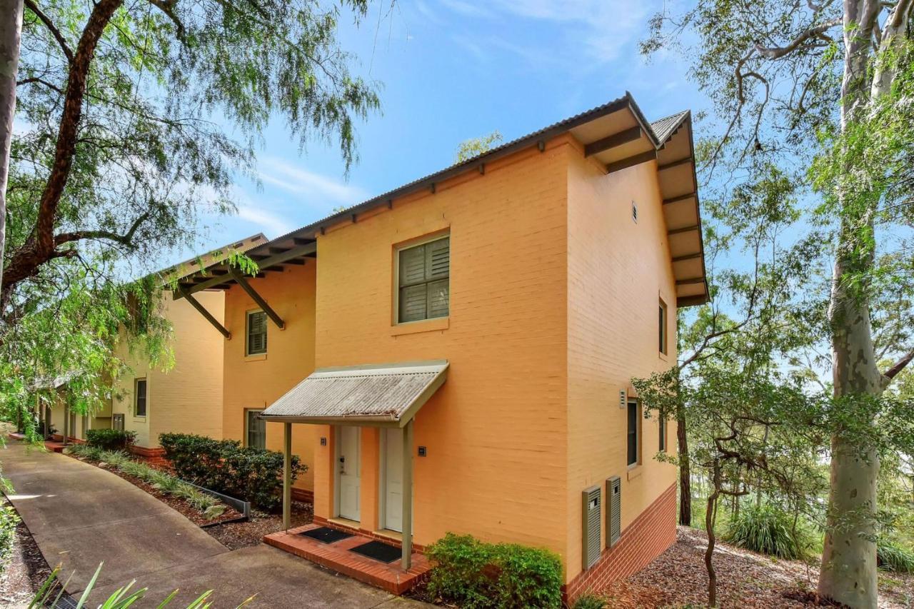 Villa 2br Chablis Located Within Cypress Lakes